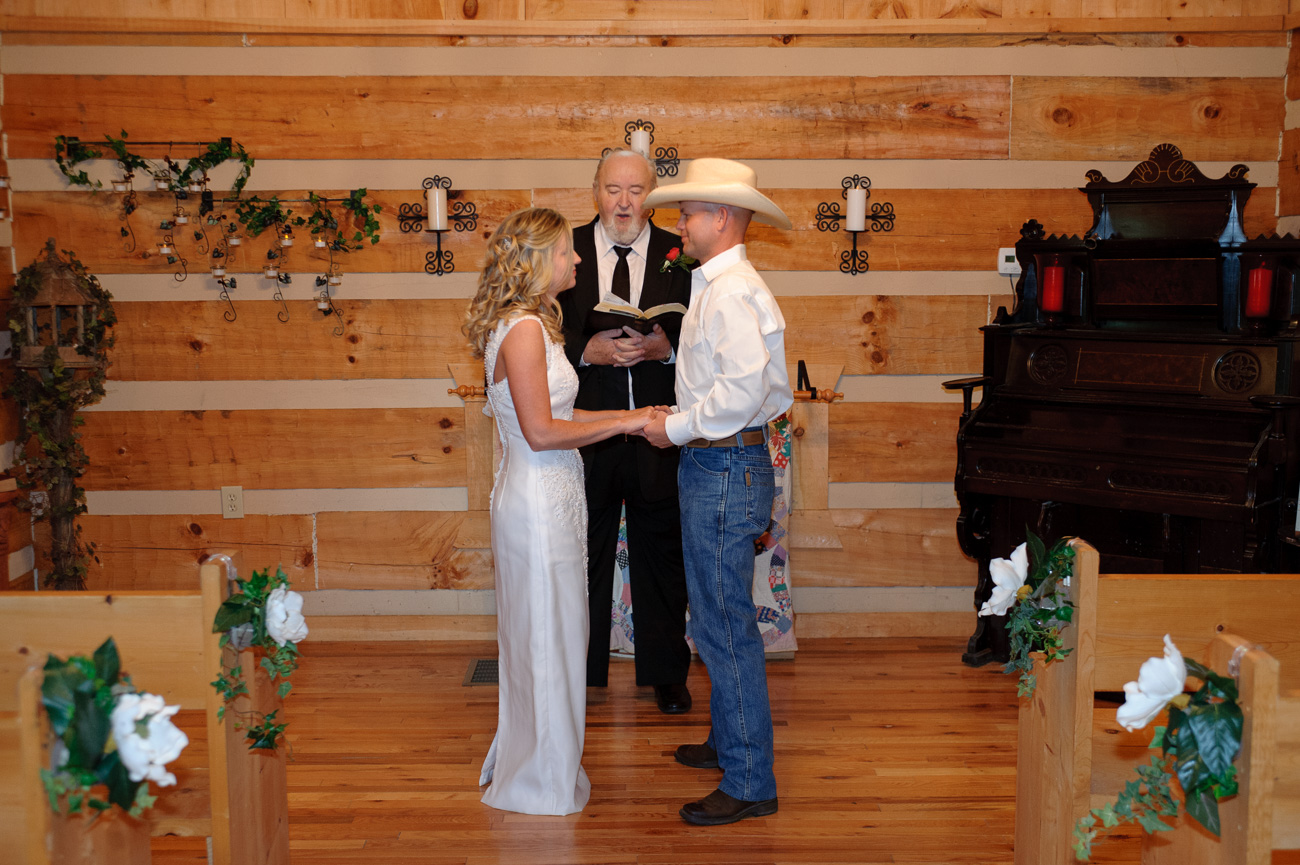 Weddings Chapel In Pigeon Forge, Tennessee