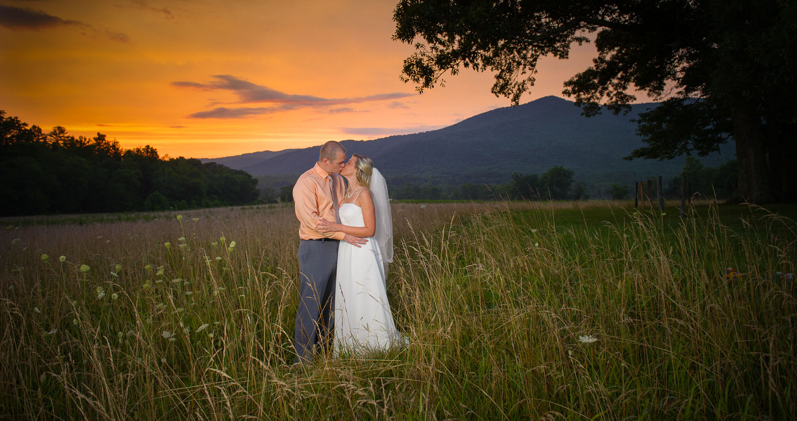 gatlinburg-weddings-in-the-smoky-mountains-of-tennessee