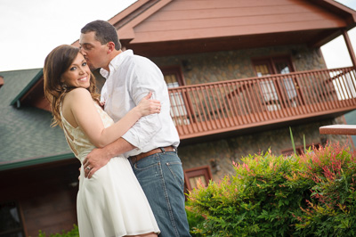 Intimate wedding in Pigeon Forge, Tennessee